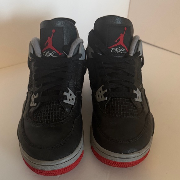 Jordan Black and Gray Sneakers with Red Accents - Picture 3 of 11